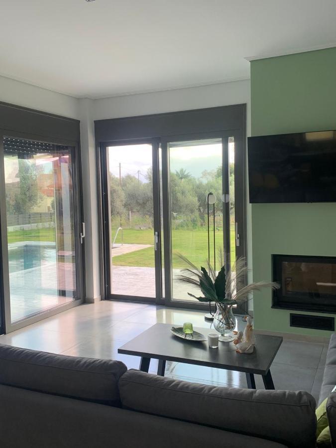 Nostos Luxury Villas With Private Pool In נפפקטוס מראה חיצוני תמונה
