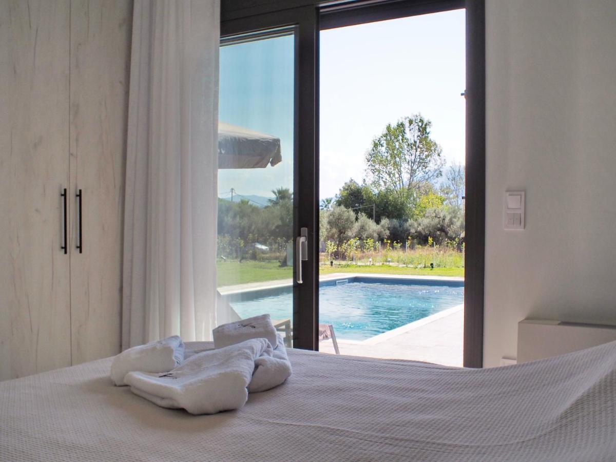 Nostos Luxury Villas With Private Pool In נפפקטוס מראה חיצוני תמונה