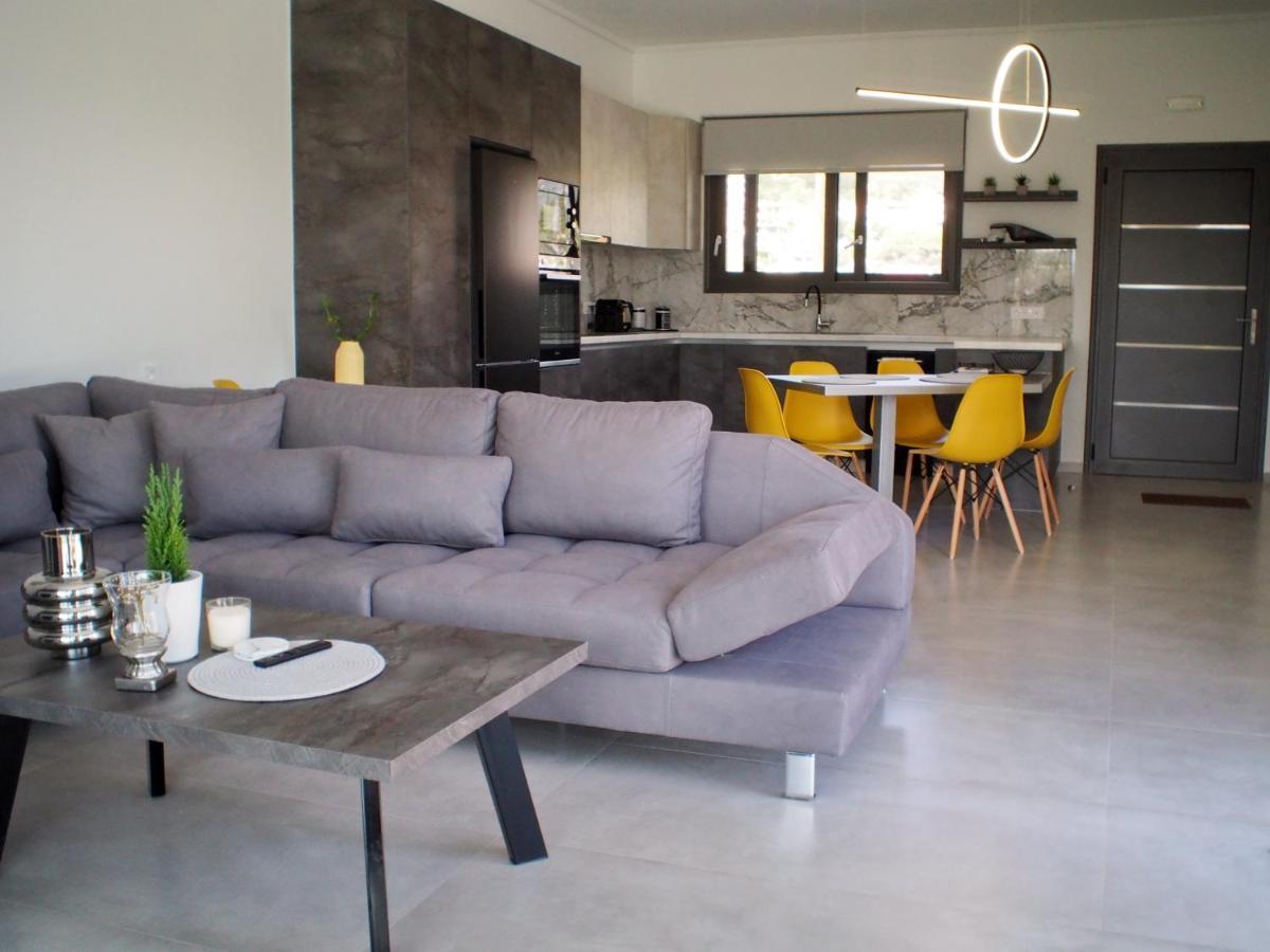 Nostos Luxury Villas With Private Pool In נפפקטוס מראה חיצוני תמונה